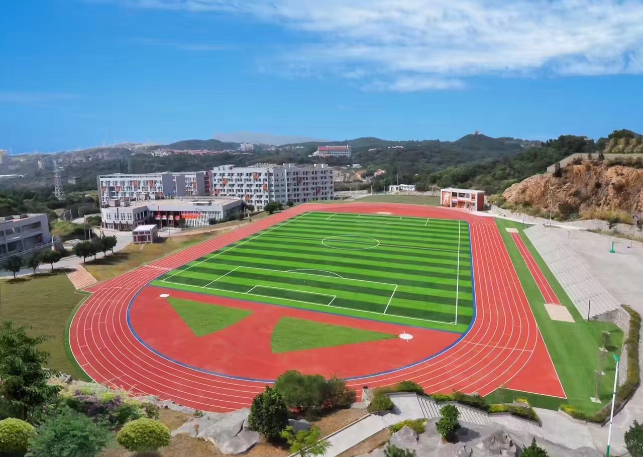 山东省泰安实验中学